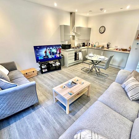 Apartamento Contemporary Charm By The Quay With Garden Poole Exterior foto